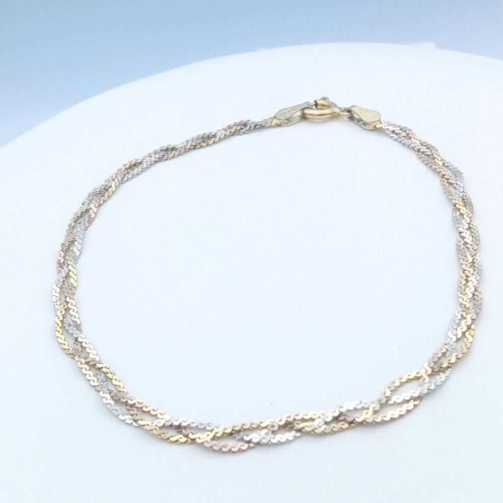 Beautiful Sterling Silver 925 woven tri-color bracelet.